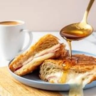 Combo #2 Ham and Cheese Croissant and Cafe Con Leche